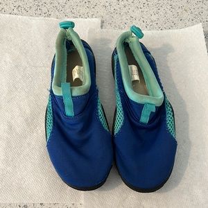 Kids water shoes
